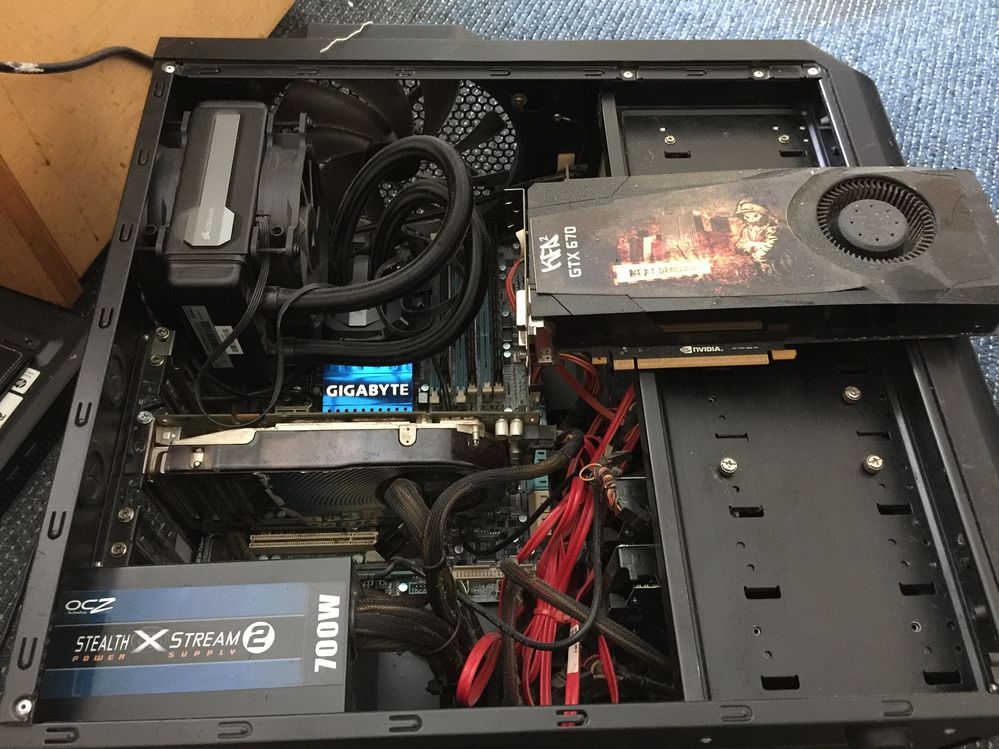 My blown up overclocked and watercooled computer and graphics card.JPG